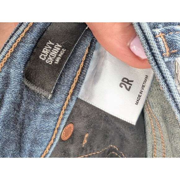 Express Curvy Skinny Mid Rise Distressed Dark Wash Jeans Size 27/27.5 2Reg - Picture 3 of 7